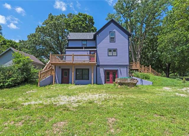 Property at 4529 New Lawrence Rd, Leavenworth, KS 66048, 5 beds, 3 baths