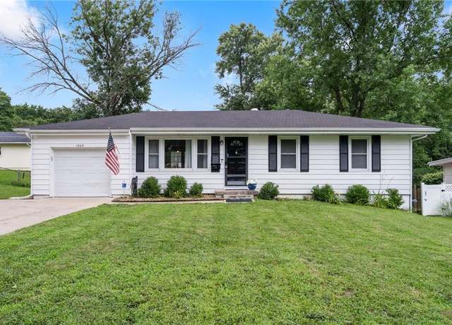 Property at 1505 NE 63rd St, Gladstone, MO 64118, 3 beds, 1 bath