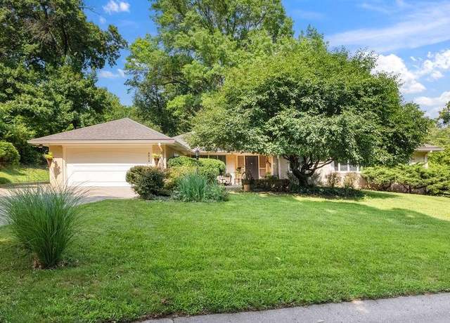 Property at 3015 Miller Rd, St Joseph, MO 64506, 4 beds, 3 baths