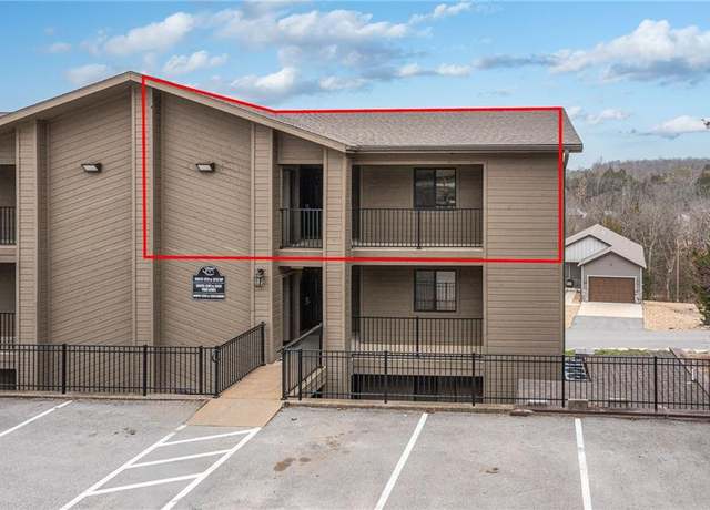 Property at 164 Dogwood Park Trl, Branson, MO 65616, 3 beds, 2 baths
