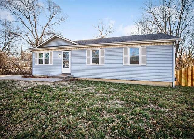 Property at 28 Brooks Ct, Liberty, MO 64068, 4 beds, 2 baths
