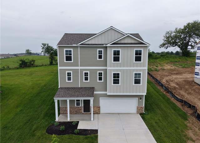 Property at 4814 NW 141st St, Platte City, MO 64079, 3 beds, 2.5 baths