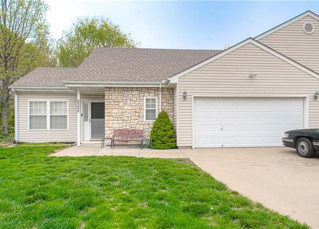 Property at 8352 Stewart Pl, Kansas City, KS 66109, 2 beds, 2 baths