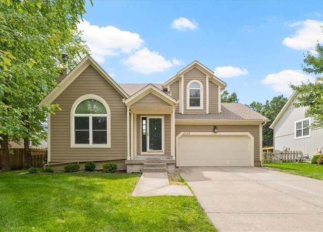 Property at 2133 S Stagecoach Dr, Olathe, KS 66062, 3 beds, 3.5 baths