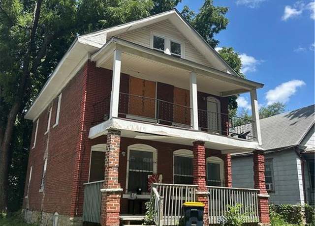 Property at 2912 E 33rd St, Kansas City, MO 64109