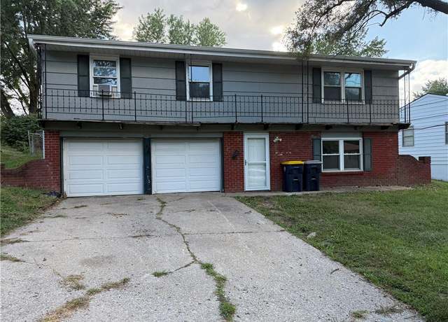 Property at 5658 N Smalley Ave, Kansas City, MO 64119, 4 beds, 2 baths