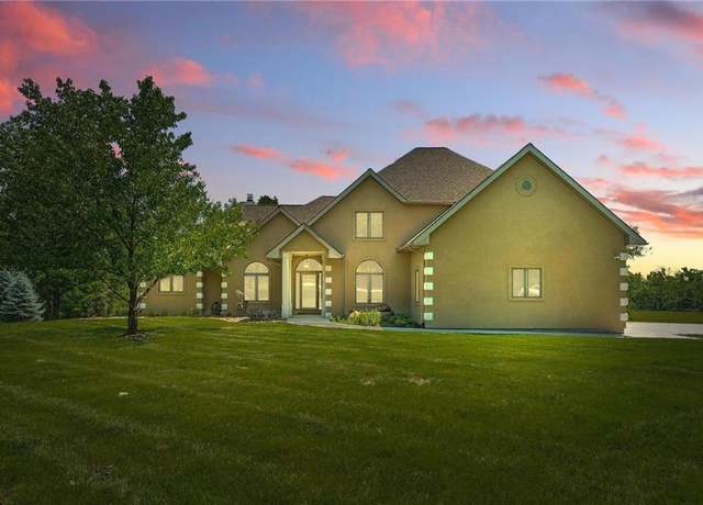 Property at 23775 Old Kansas City Rd, Spring Hill, KS 66083, 4 beds, 4.5 baths