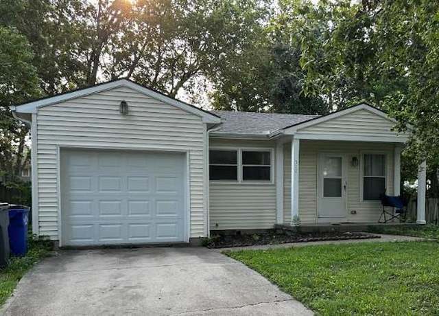 Property at 517 N Willie St, Olathe, KS 66061, 3 beds, 1.5 baths