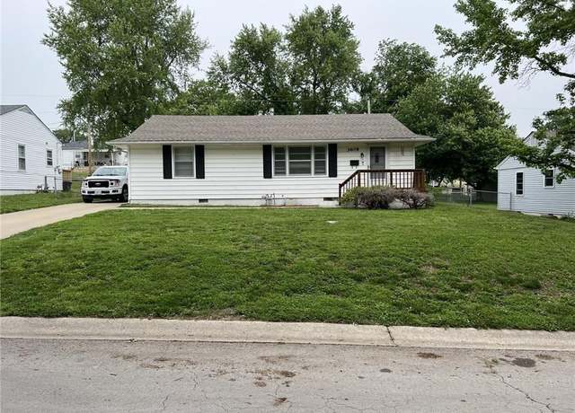 Property at 3409 Scott St, St Joseph, MO 64507, 2 beds, 1 bath