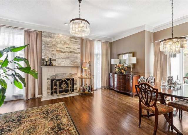Property at 6712 W 126th Ct, Leawood, KS 66209, 3 beds, 3.5 baths
