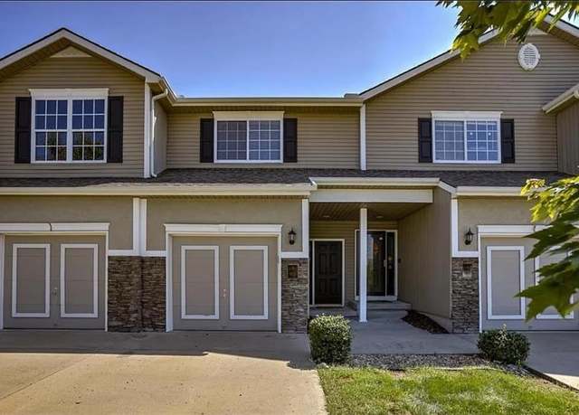 Property at 632 SW Shadow Glen Ct, Blue Springs, MO 64015, 2 beds, 2.5 baths