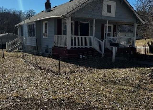 Property at 4401 E 54th Ter, Kansas City, MO 64130, 3 beds, 1 bath