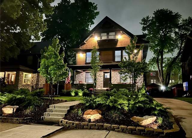Property at 3716 Jefferson St, Kansas City, MO 64111, 4 beds, 3.5 baths