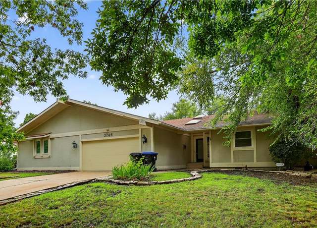 Property at 3746 Wood Valley Dr, Topeka, KS 66610, 3 beds, 3 baths