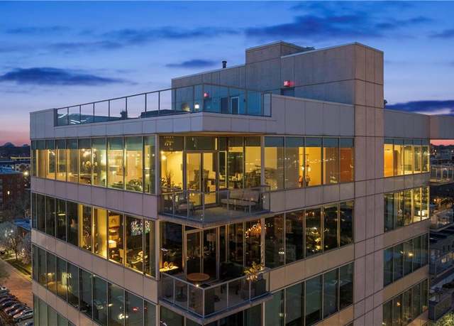 Property at 4646 Broadway St Unit 12th Floor, Kansas City, MO 64112, 2 beds, 3 baths