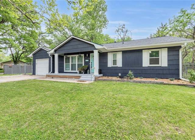 Property at 4504 E 114th St, Kansas City, MO 64137, 4 beds, 2 baths
