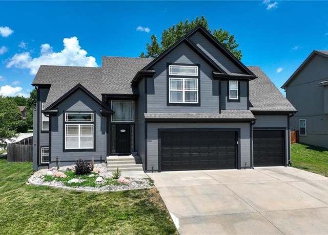 Property at 8500 NE 99th Ter, Kansas City, MO 64157, 5 beds, 3 baths