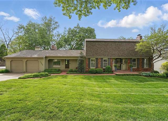 Property at 12602 Cherokee Ln, Leawood, KS 66209, 4 beds, 3.5 baths