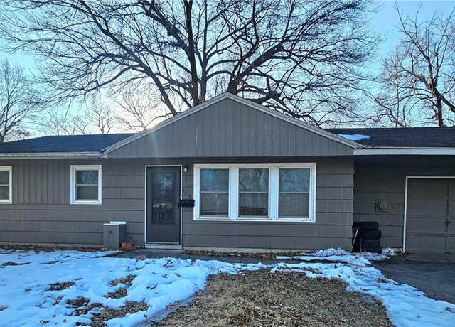 Property at 7242 Craig St, Overland Park, KS 66204, 3 beds, 1 bath