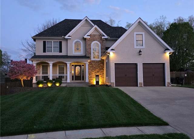 Property at 3821 S Milton Dr, Independence, MO 64055, 4 beds, 4 baths