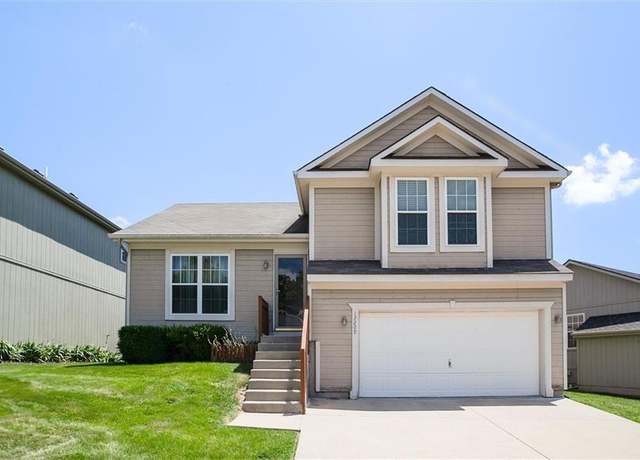 Property at 12209 N Atkins Ave, Kansas City, MO 64163, 3 beds, 2 baths
