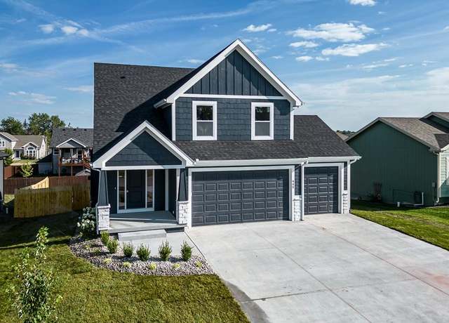 Property at 1008 2nd St, Perry, KS 66073, 3 beds, 2.5 baths