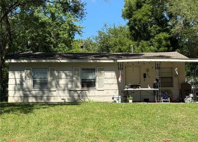 Property at 2522 S 48th St, Kansas City, KS 66106, 3 beds, 1 bath