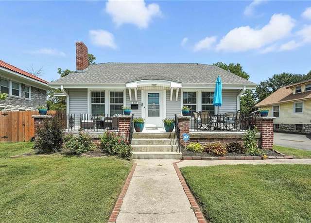 Property at 1809 S Sterling Ave, Independence, MO 64052, 3 beds, 2.5 baths