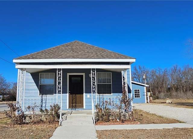 Property at 2531 Morton Ave, Parsons, KS 67357, 3 beds, 1 bath