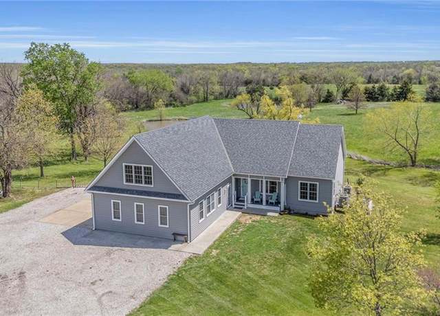 Property at 22851 W 363rd St, Paola, KS 66071, 5 beds, 4.5 baths