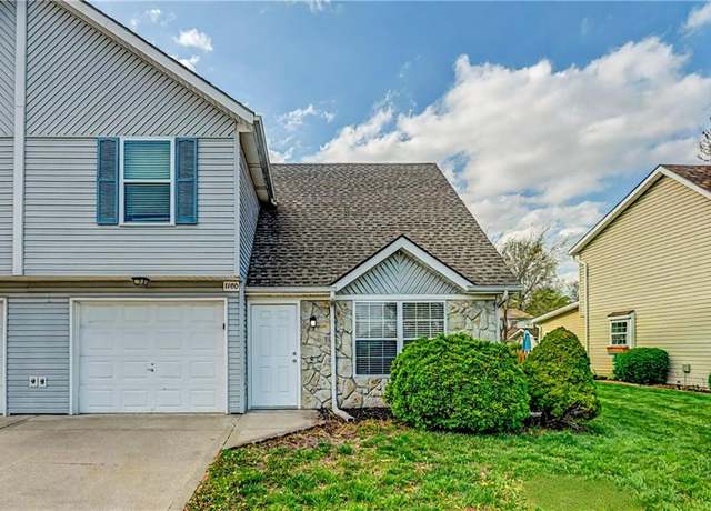Property at 1100 Ephraim Dr, Grain Valley, MO 64029, 2 beds, 2.5 baths