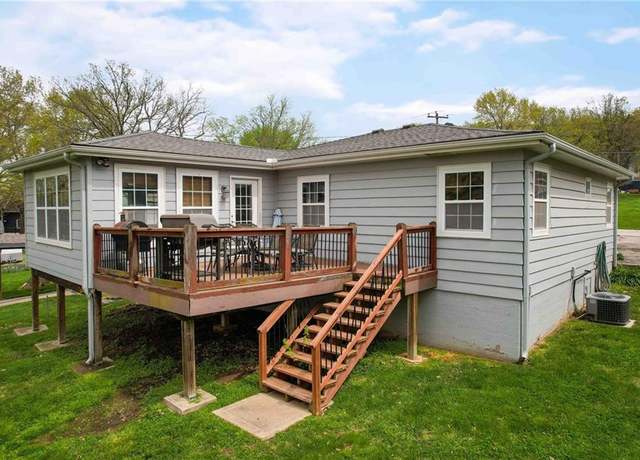 Property at 25 P St, Lake Lotawana, MO 64086, 3 beds, 2 baths