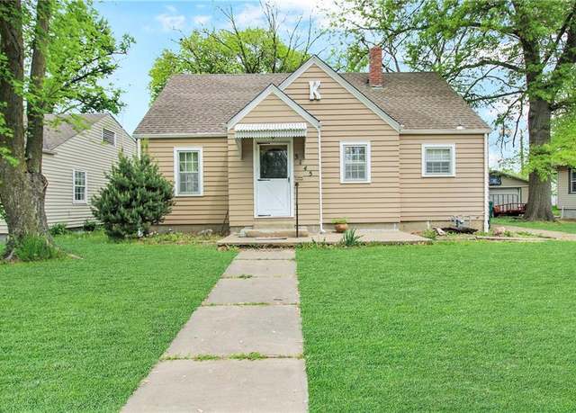 Property at 3145 Corning Ave, Parsons, KS 67357, 2 beds, 1 bath