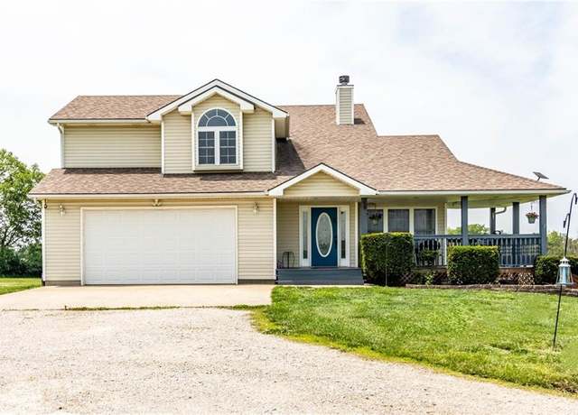Property at 198 SE 455th Rd, Warrensburg, MO 64093, 4 beds, 2.5 baths
