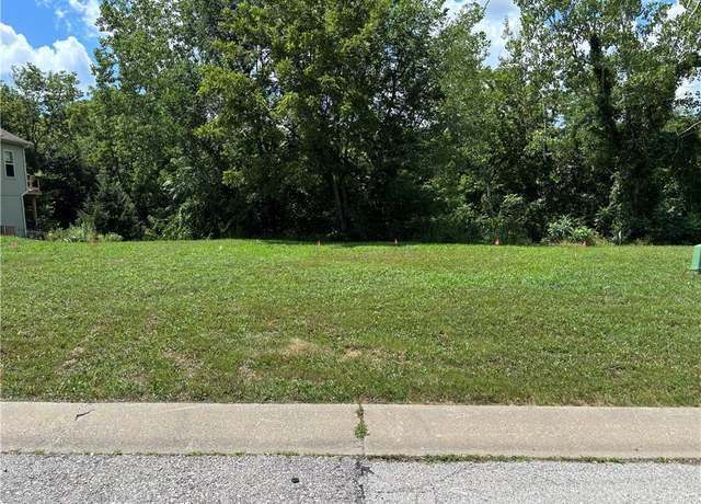 Property at 606 SW Joseph Cir, Grain Valley, MO 64029