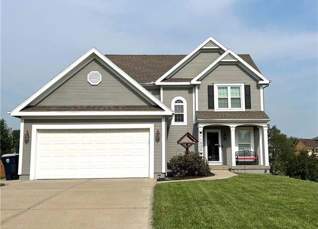 Property at 11505 N Manning Ave, Kansas City, MO 64157, 4 beds, 3.5 baths