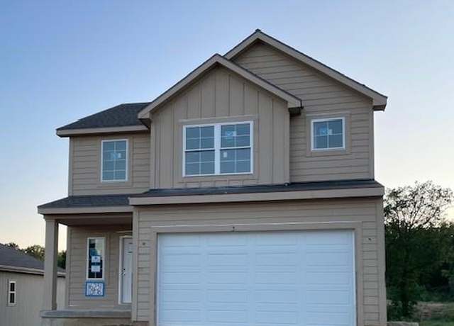 Property at 16231 Giorgia St, Parkville, MO 64152, 3 beds, 2.5 baths