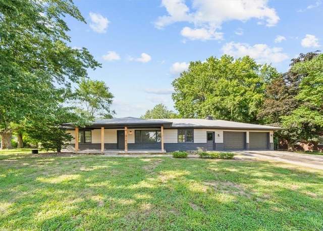 Property at 6224 Arcadia Ave, Kansas City, KS 66102, 3 beds, 2 baths