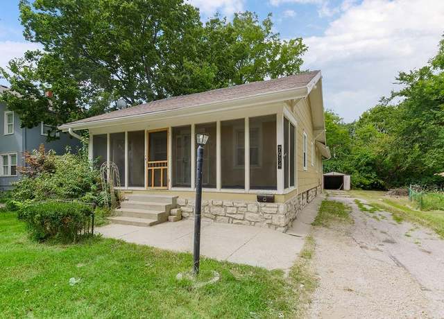 Property at 7934 Garfield Ave, Kansas City, MO 64132, 2 beds, 1.5 baths