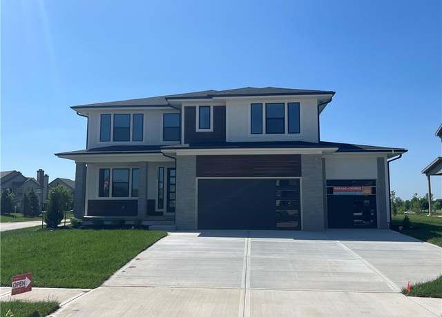 Property at 1603 SW Arbormist Dr, Lee's Summit, MO 64082, 5 beds, 4 baths