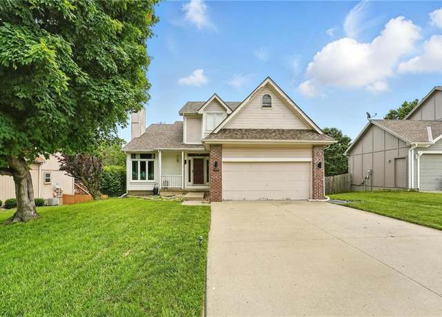 Property at 7115 N Corrington Ave, Kansas City, MO 64119, 3 beds, 2.5 baths