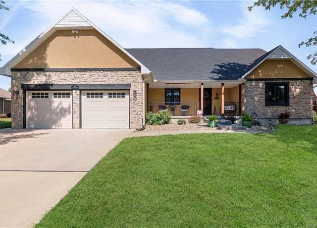 Property at 3401 N 154th St, Basehor, KS 66007, 3 beds, 2.5 baths
