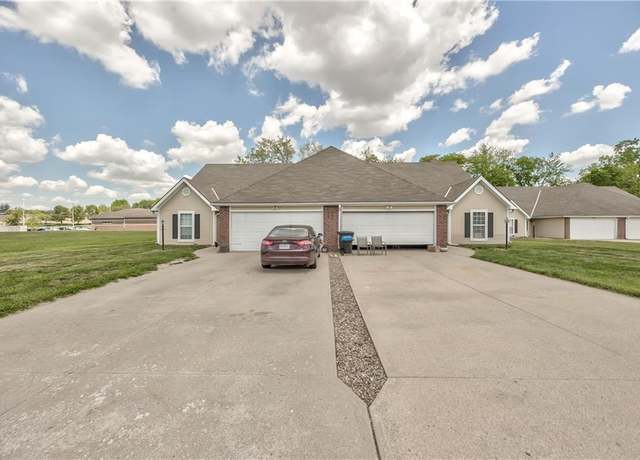 Property at 4607 Hunters Glen Dr, St Joseph, MO 64506, 16 beds, 8 baths