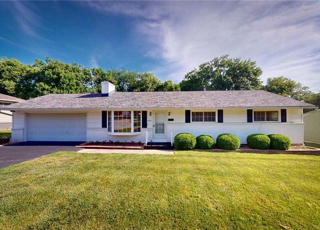 Property at 3920 NE 54th St, Kansas City, MO 64119, 3 beds, 2.5 baths