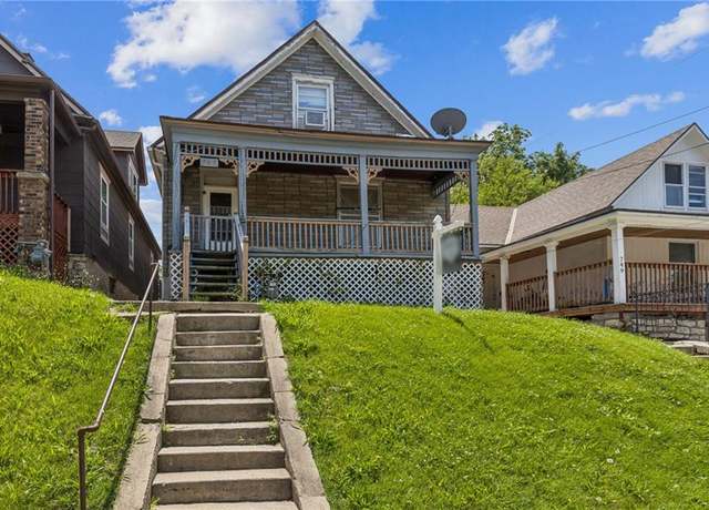 Property at 747 Reynolds Ave, Kansas City, KS 66101, 4 beds, 1.5 baths