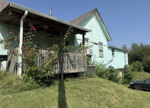 Property at 3800 Strong Ave, Kansas City, KS 66106, 3 beds, 1 bath