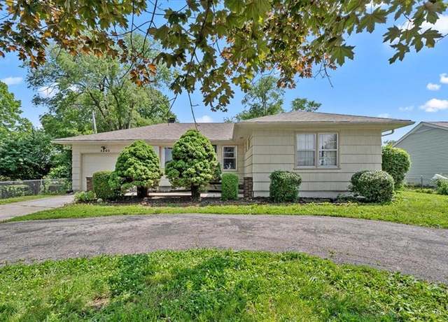 Property at 4305 Doctor Greaves Rd, Grandview, MO 64030, 3 beds, 1.5 baths