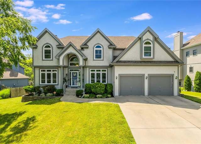 Property at 4000 SW Boulder Dr, Lee's Summit, MO 64082, 5 beds, 5.5 baths