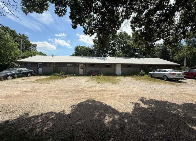 Property at 908 & 912 Orange St, Baldwin City, KS 66006