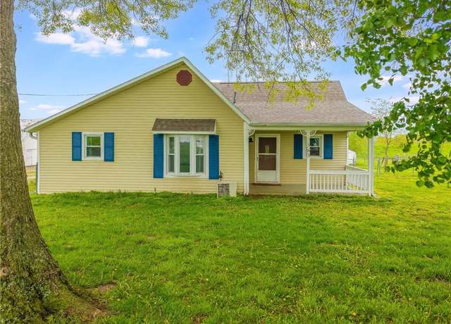 Property at 383 NW 1201st Rd, Holden, MO 64040, 3 beds, 2 baths